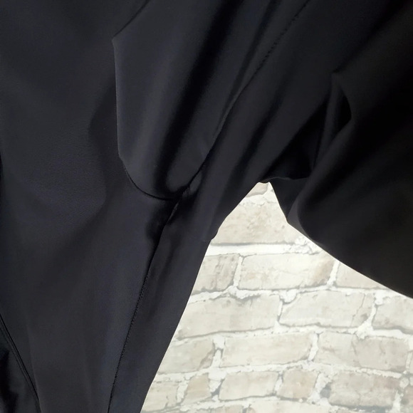 Plus Size Athleisure Capris Spunky Black XXL Mesh Accent Mona Lion Gym Yoga - Picture 6 of 13